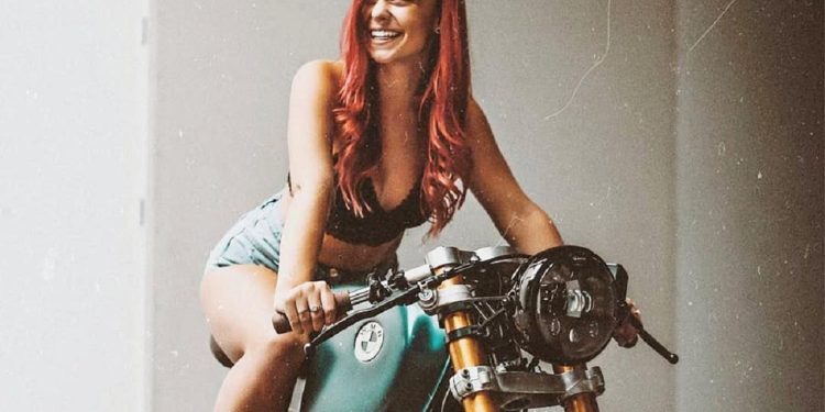 En düzgün 10 Cafe Racer şekli motosiklet